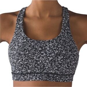Lululemon Invigorate Bra